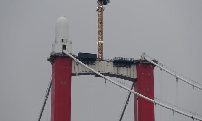 Seyit Onbaşı’nın sırtlayarak kaldırdığı top mermisi figürleri yerleştirilmeye başlandı