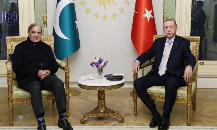 Pakistan’la 5 milyar dolarlık ticaret hacmi hedefimize ulaşacağız