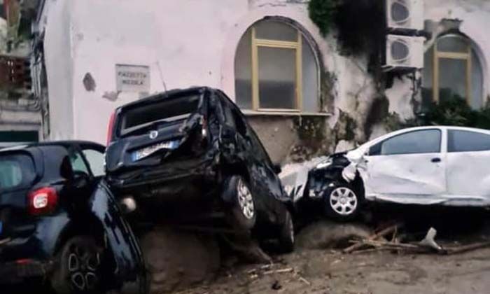 İtalya’nın Ischia Adası’nda heyelan: 8 ölü