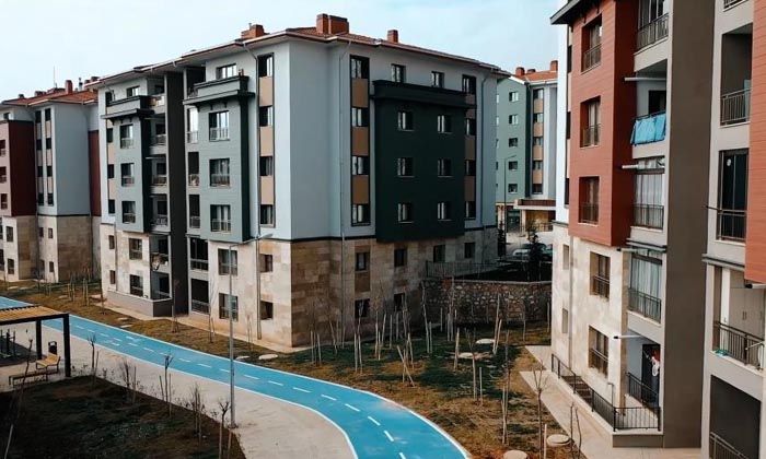 İlk Evim İlk İş Yerim projesinde kura çekimlerinin 23 ilde 50 bin 302 konutun hak sahibi belirlendi