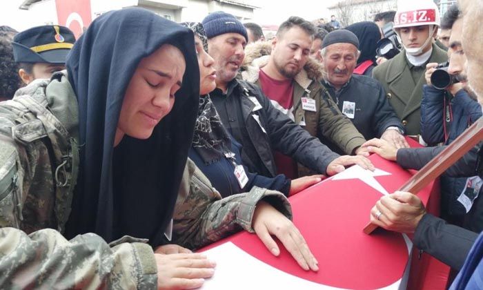 Sen bizim gururumuzsun, ağlamıyoruz!