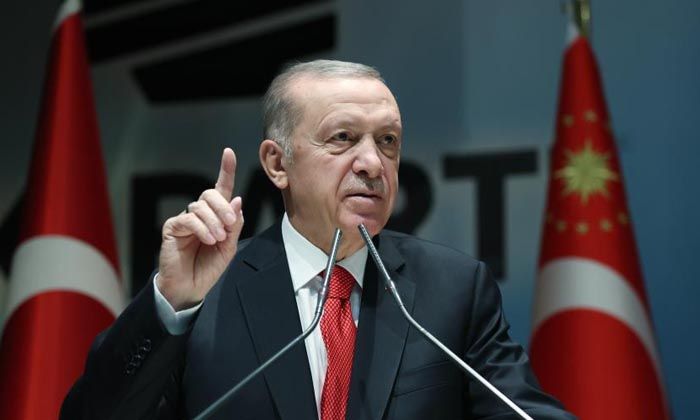 Terör örgütünün güdümündeki partiyi kollayan, masanın etrafındakilere gülücük dağıtan ucube bir teklif çıkarttılar