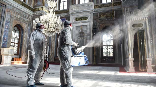 İBB: En etkili ve en güvenilir dezenfektan ürünlerini kullanıyoruz