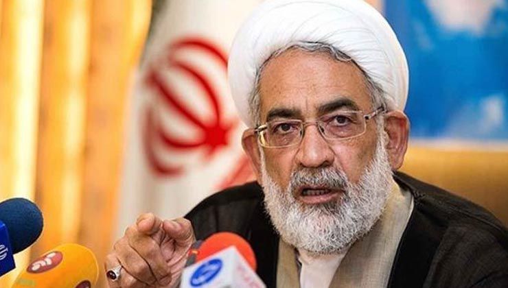 İran’dan zorunlu başörtüsü üzerine yasal düzenleme