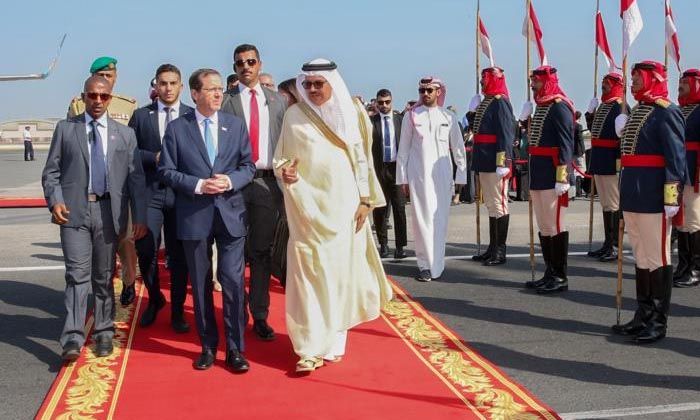 İsrail’den Bahreyn’e Cumhurbaşkanlığı düzeyinde ilk ziyaret