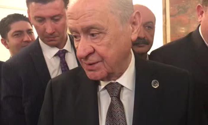 Bahçeli: Altı kişi anket yapıyoruz, siz kime evet dersiniz veya benimsersiniz’ derse, tercihim sınıf arkadaşım