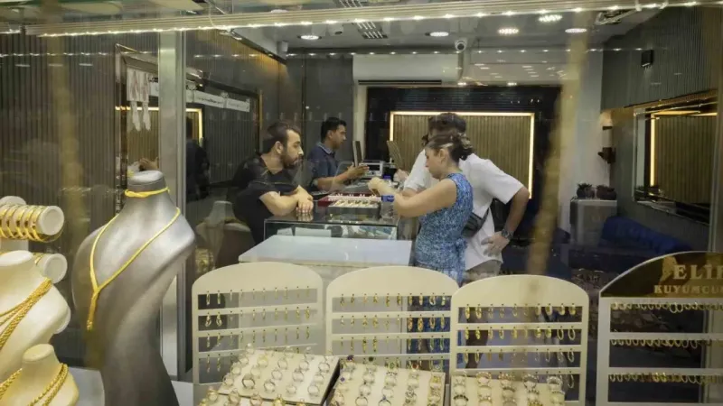 İzmirli kuyumcuların ’sahte altın’ kabusu İzmirli kuyumcuların ’sahte altın’ kabusu