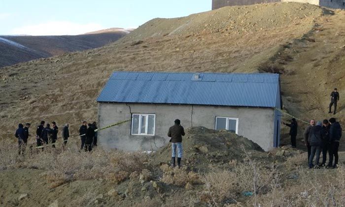 Yüksekova’da biri doktor 3 kişi silahla vurulmuş halde bulundu