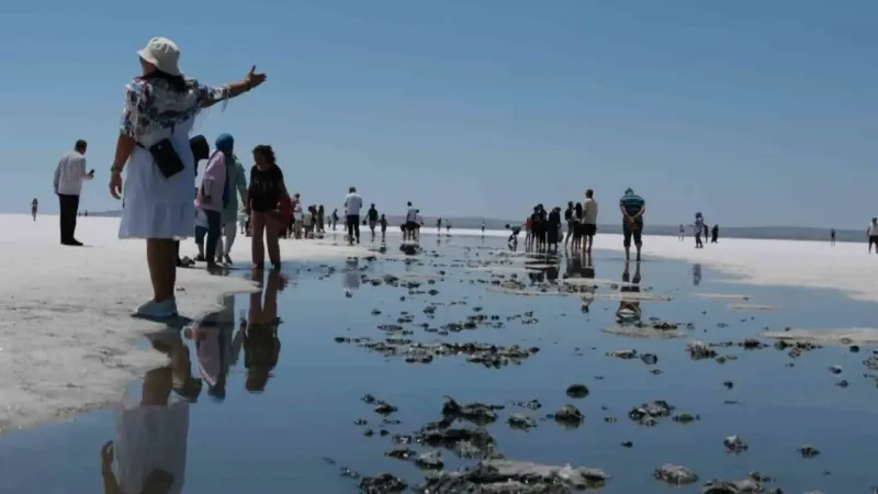 Tuz Gölü şifa turizminin merkezi haline geliyor