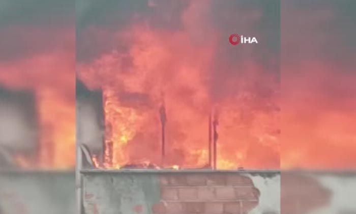 4 kişilik aile alevlerin arasından kurtarıldı