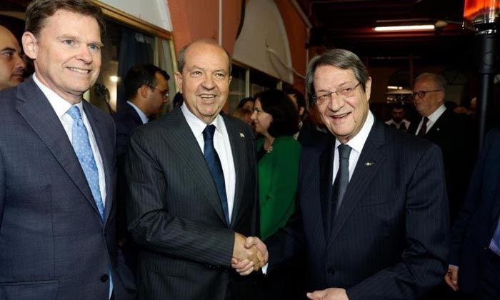 KKTC Cumhurbaşkanı Tatar, GKRY lideri Anastasiadis ile görüştü