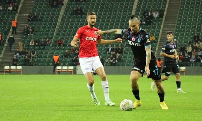 Trabzonspor hazırlık maçında Kasımpaşa ile berabere kaldı