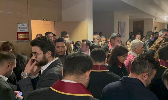 İBB Başkanı Ekrem İmamaoğlu’na 2 yıl 7 ay hapis cezası