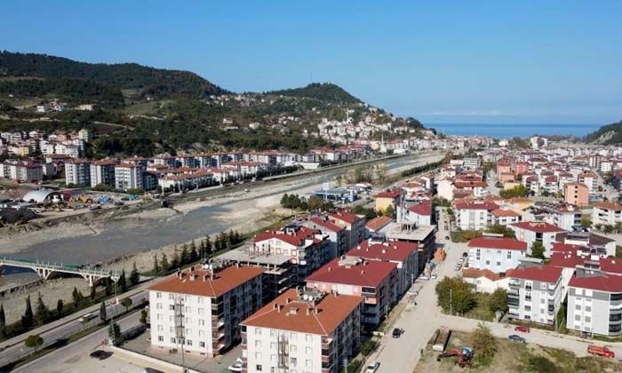 Bakan Kurum: Ayancık’a sağlam, güvenli konutlar ve 2 sanayi sitesi kazandırıyoruz