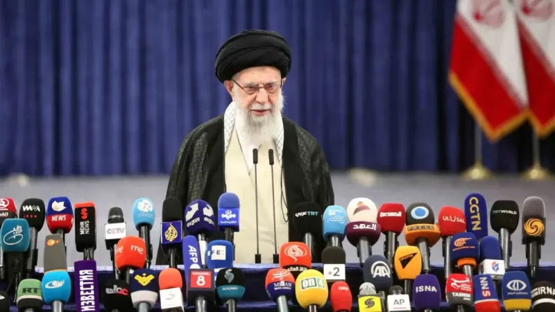 İran’da Cumhurbaşkanlığı seçimi için oy verme işlemi başladı