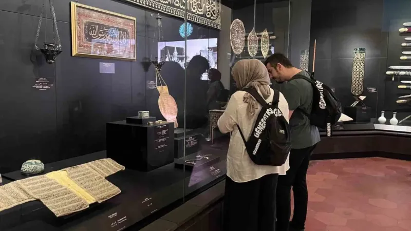 Topkapı Sarayı’nın kapıları ilk kez gece ziyaretlerine açıldı