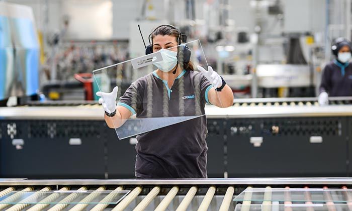 Yorglass yeni yatırımlarla daha çok üretecek, istihdamı yüzde 20 artıracak