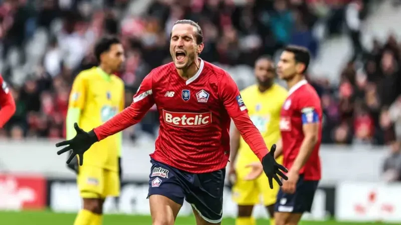 Yusuf Yazıcı, Lille’den ayrıldığını açıkladı