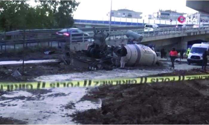 İzmir’de Eyüp Taşyuran hayatını kaybetti