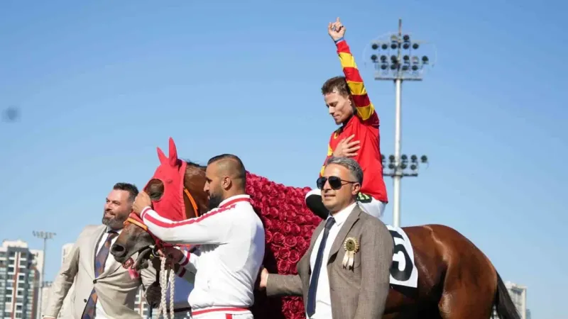 98. Gazi Koşusu’nu Dragon Flame kazandı