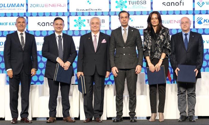 “Otomotiv Sektöründe Elektrifikasyon Dönüşümü ve Sürdürülebilirlik” paneline Borusan Otomotiv ev sahipliği yaptı