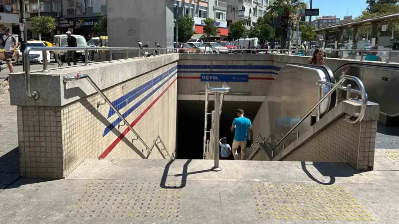 İzmir Metro’sunda yürüyen merdiven arızalandı, 9 kişi yaralandı