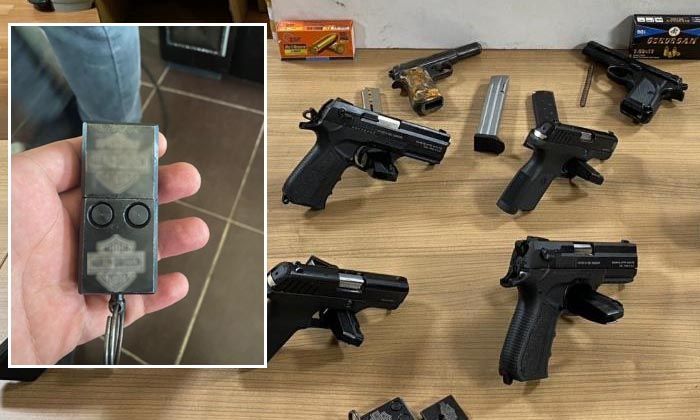 Garaj kumandası görünümlü suikast silahı ele geçirildi