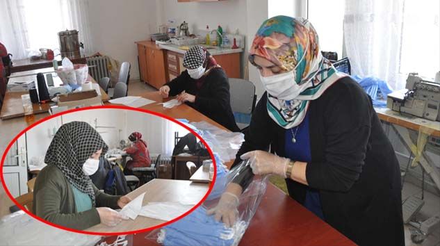 Sorgunlu gönüllü bayanlar günde 2 bin adet maske üretiyor