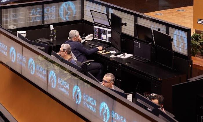 Borsa günü rekor seviyede kapattı