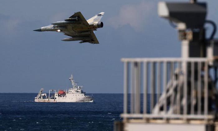 Çin, Tayvan’a 24 saatte 39 savaş uçağı, 3 gemi gönderdi