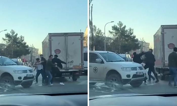 Pendik’te yol verme kavgası caddeyi ringe çevirdi