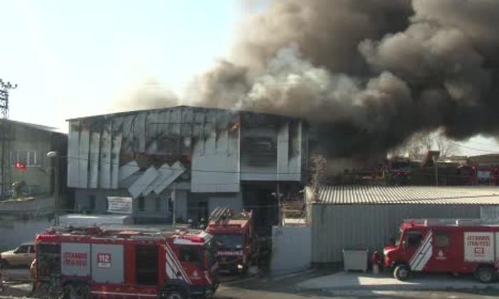 Eyüpsultan’da korkutan yangın! 1 yaralı, 1 kayıp