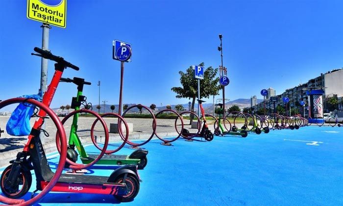 İzmir’de elektrikli scooter için hız sınırı