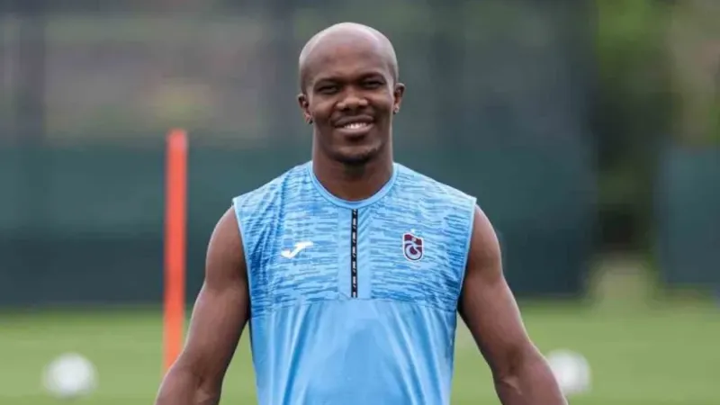 Nwakaeme: "Yeniden şampiyonluk yaşamak istiyorum" Nwakaeme: "Yeniden şampiyonluk yaşamak istiyorum"