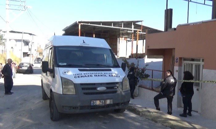 İzmir’de Nuran Fırat çocuğunun gözü önünde öldürüldü
