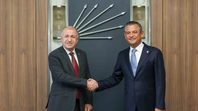 CHP lideri Özgür Özel, Zafer Partisi Genel Başkanı Ümit Özdağ’ı ağırladı CHP lideri Özgür Özel, Zafer Partisi Genel Başkanı Ümit Özdağ’ı ağırladı