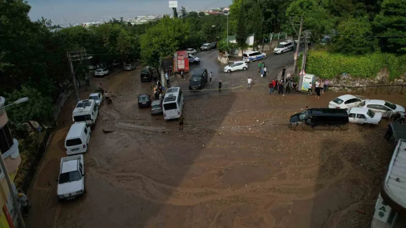 Bursa’da selin bilançosu havadan görüntülendi Bursa’da selin bilançosu havadan görüntülendi
