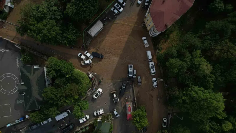 Bursa’da selin bilançosu havadan görüntülendi Bursa’da selin bilançosu havadan görüntülendi
