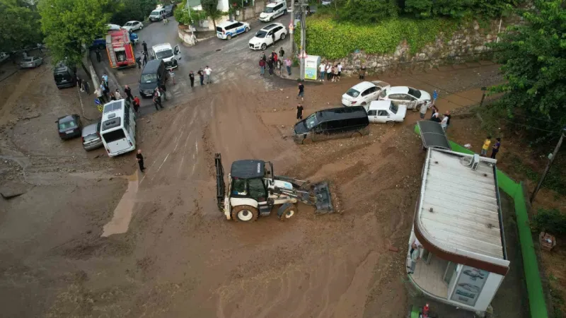 Bursa’da selin bilançosu havadan görüntülendi Bursa’da selin bilançosu havadan görüntülendi