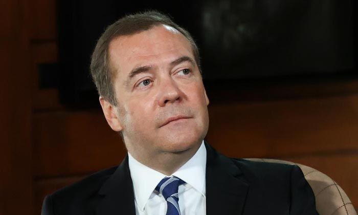 Medvedev’den 2023 tahminleri: ABD’de iç savaş çıkacak