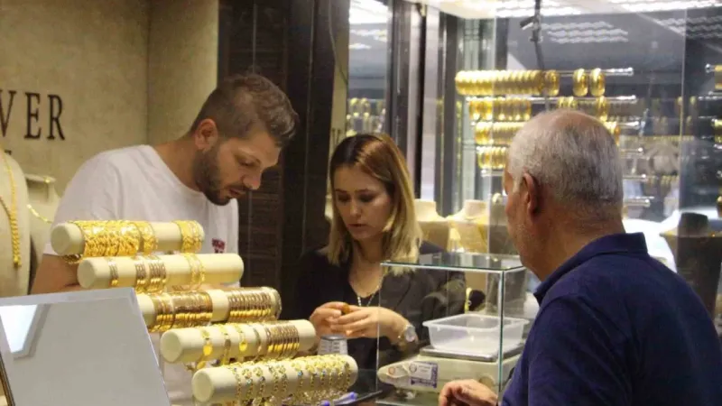 Tırnak büyüklüğündeki 0.25’lik altın kültürden vazgeçemeyenlerin tercihi