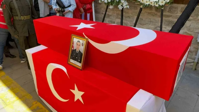 Konyalı şehit son yolculuğuna uğurlandı Konyalı şehit son yolculuğuna uğurlandı