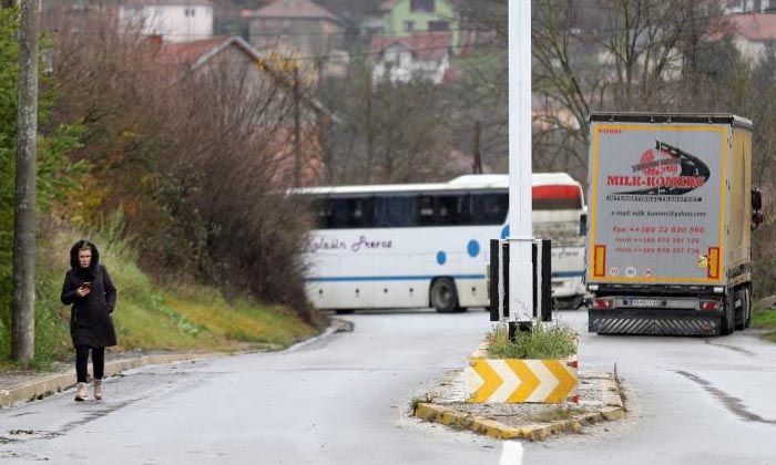 Sırbistan Cumhurbaşkanı Vucic, Sırplara protestoları sona erdirmeye çağırdı