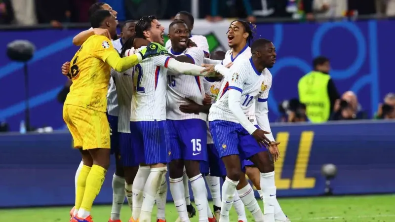 Fransa penaltılarla yarı finalde