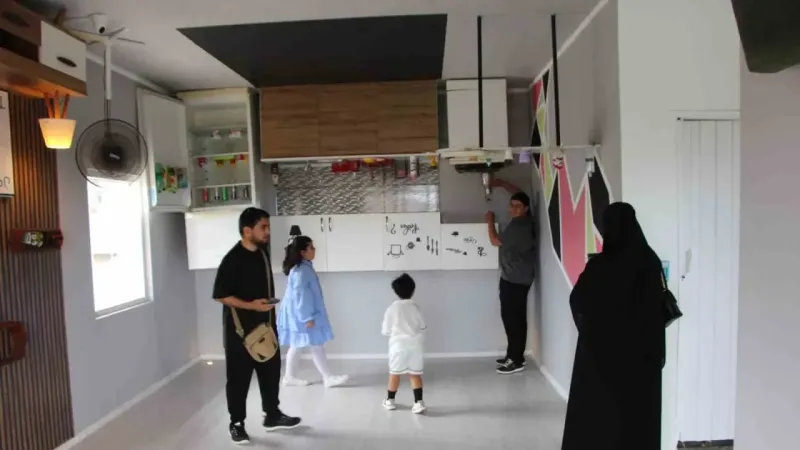 Trabzon’daki ‘Ters Ev’ Arap turistlerin ilgi odağı oldu