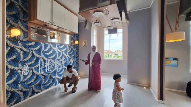 Trabzon’daki ‘Ters Ev’ Arap turistlerin ilgi odağı oldu