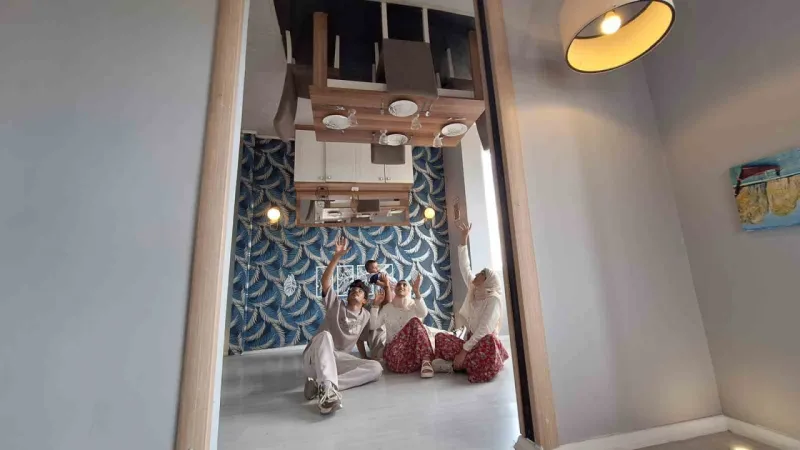 Trabzon’daki ‘Ters Ev’ Arap turistlerin ilgi odağı oldu
