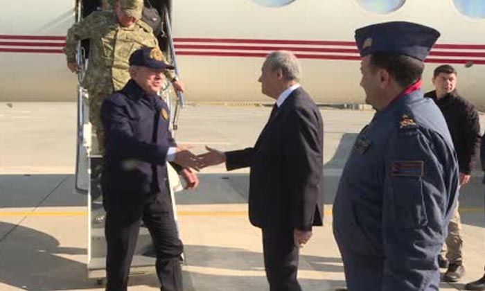 Bakan Akar ve beraberindeki TSK komuta kademesi Diyarbakır’da