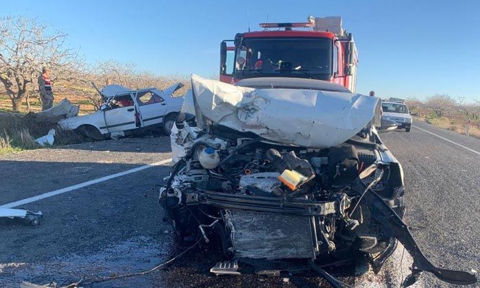 Olay yerine giden İHA muhabiri kazada ölenlerin yakını olduğunu öğrendi