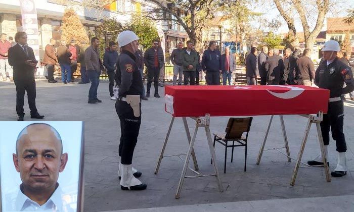 Afyonkarahisar’da hayatını kaybeden polis memuru Eyüp Yüksel defnedildi Afyonkarahisar’da hayatını kaybeden polis memuru Eyüp Yüksel defnedildi